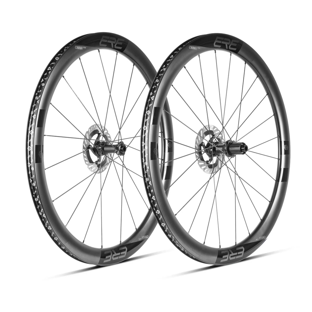 OMNIA II CLR45 45mm size height, 21mm internall tubeless ready rim, uci approved, iso tested, pro riders, competition, sapim spokes, industrial bearings. centerlock disc rotors , black, white