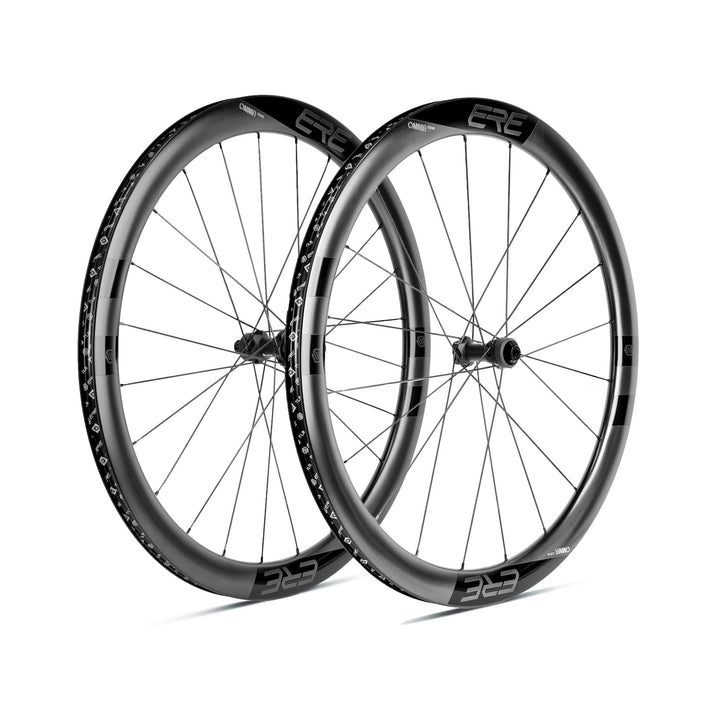 Ere Research 45mm aero carbon rim with disc brake hub